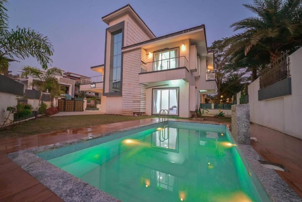Royal Paradise Villa 罗纳瓦拉 外观 照片