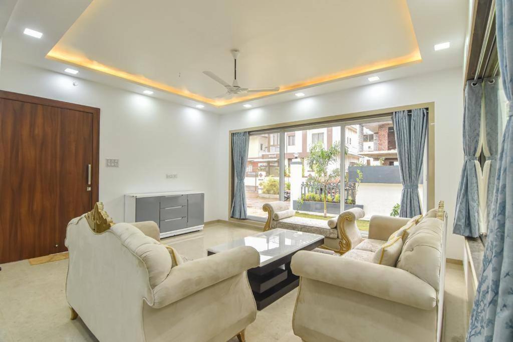 Royal Paradise Villa 罗纳瓦拉 外观 照片
