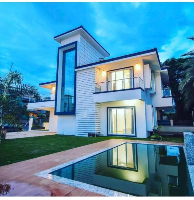 Royal Paradise Villa 罗纳瓦拉 外观 照片