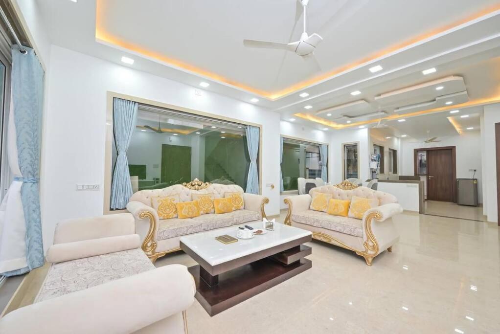 Royal Paradise Villa 罗纳瓦拉 外观 照片