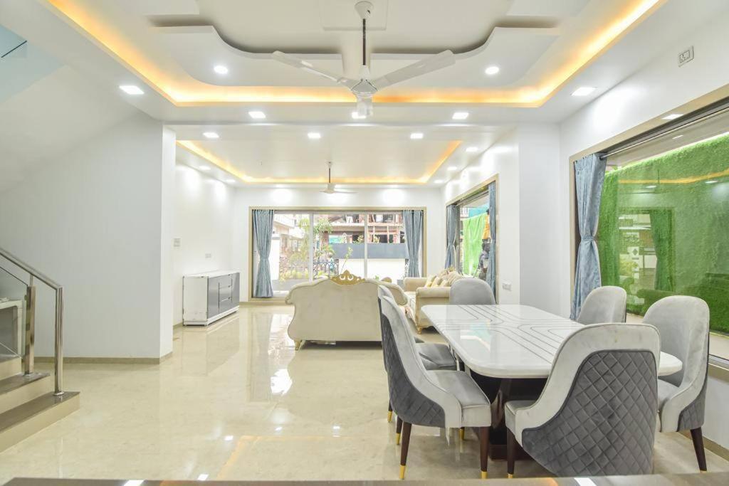 Royal Paradise Villa 罗纳瓦拉 外观 照片
